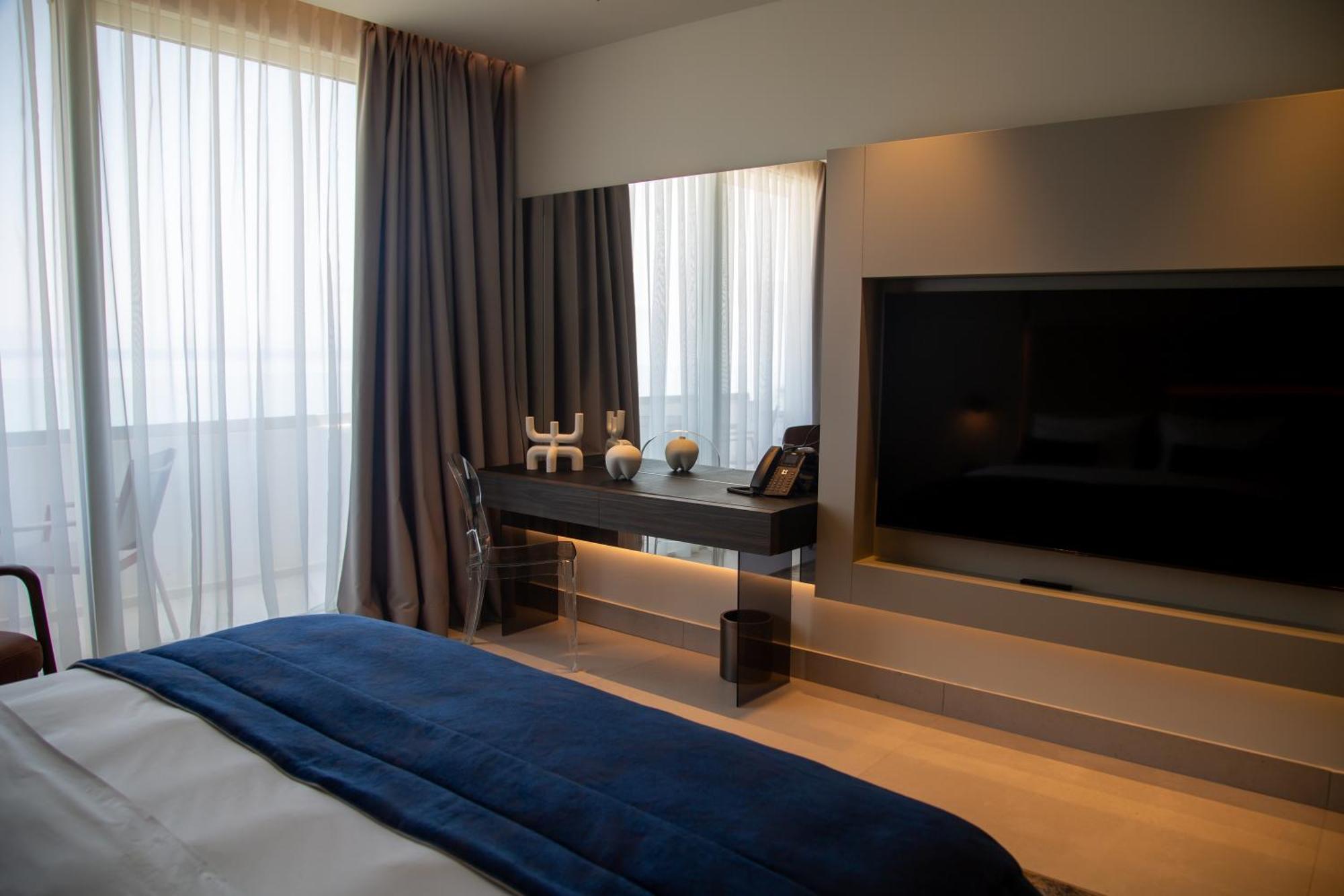 Abi'S Hotel & Spa Vlore Exterior photo
