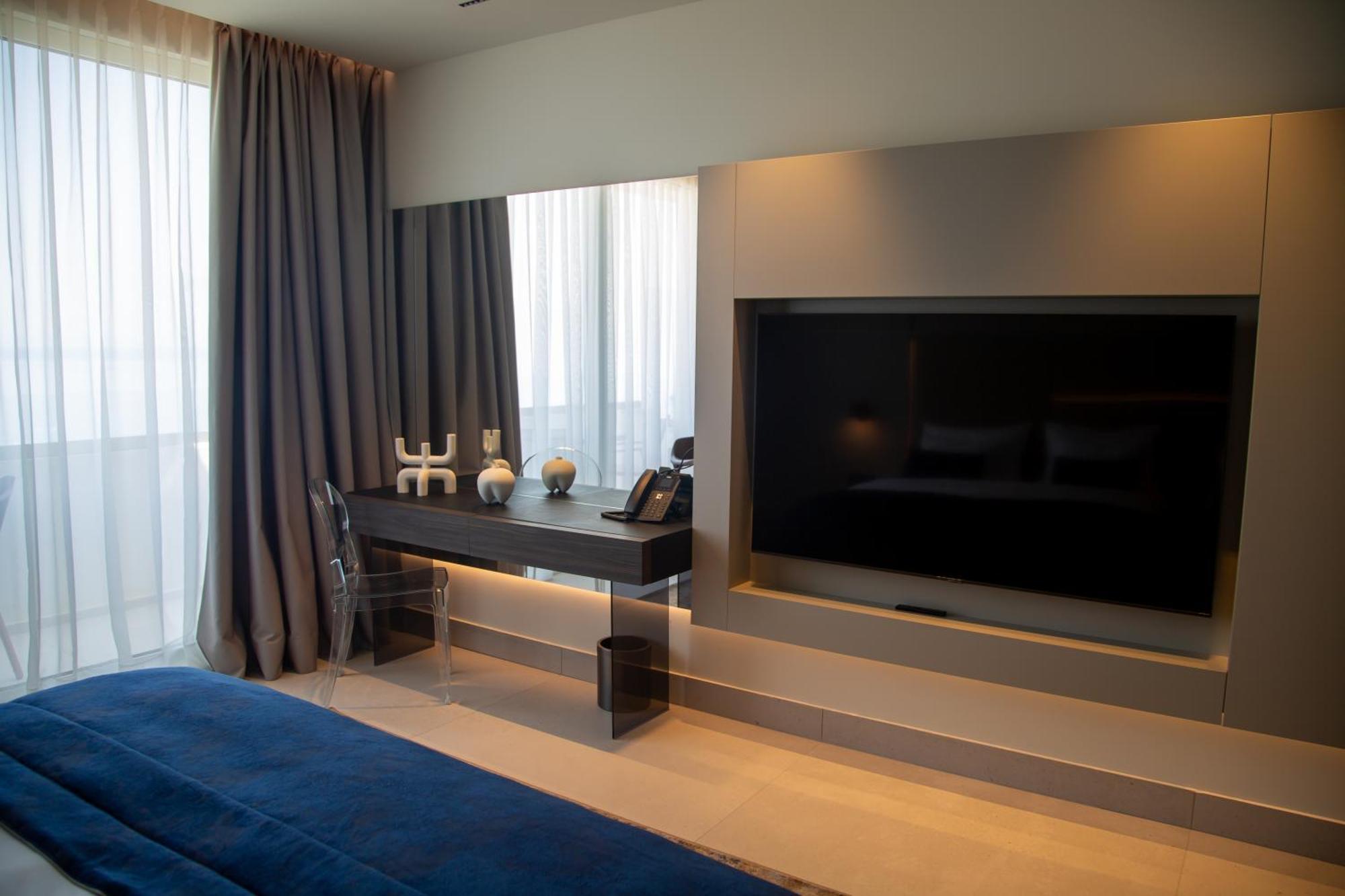 Abi'S Hotel & Spa Vlore Exterior photo