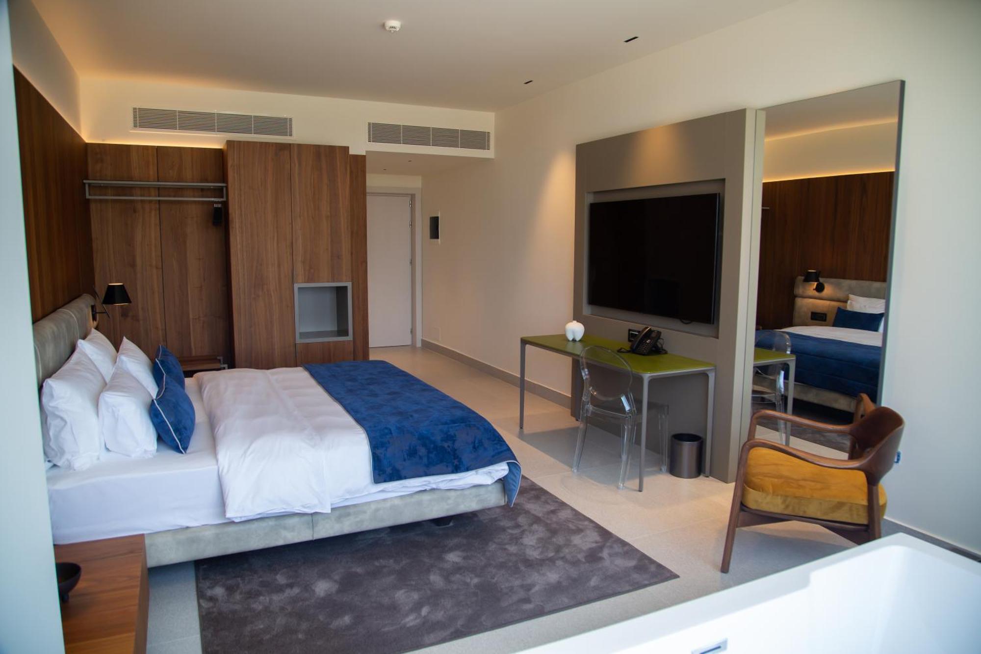 Abi'S Hotel & Spa Vlore Exterior photo